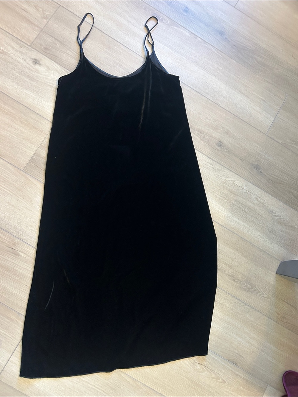 Women's Black Velvet Maxi Slip Dress with Spaghetti Straps